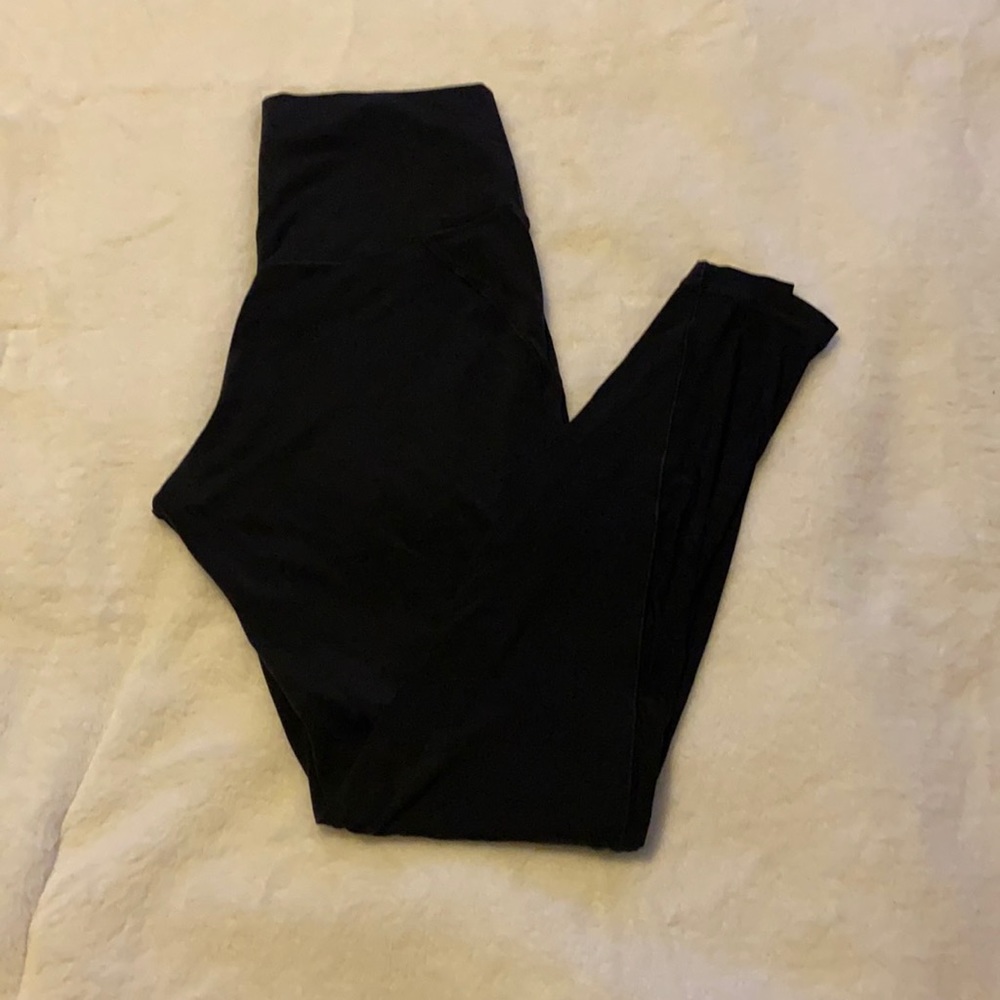 Black leggings